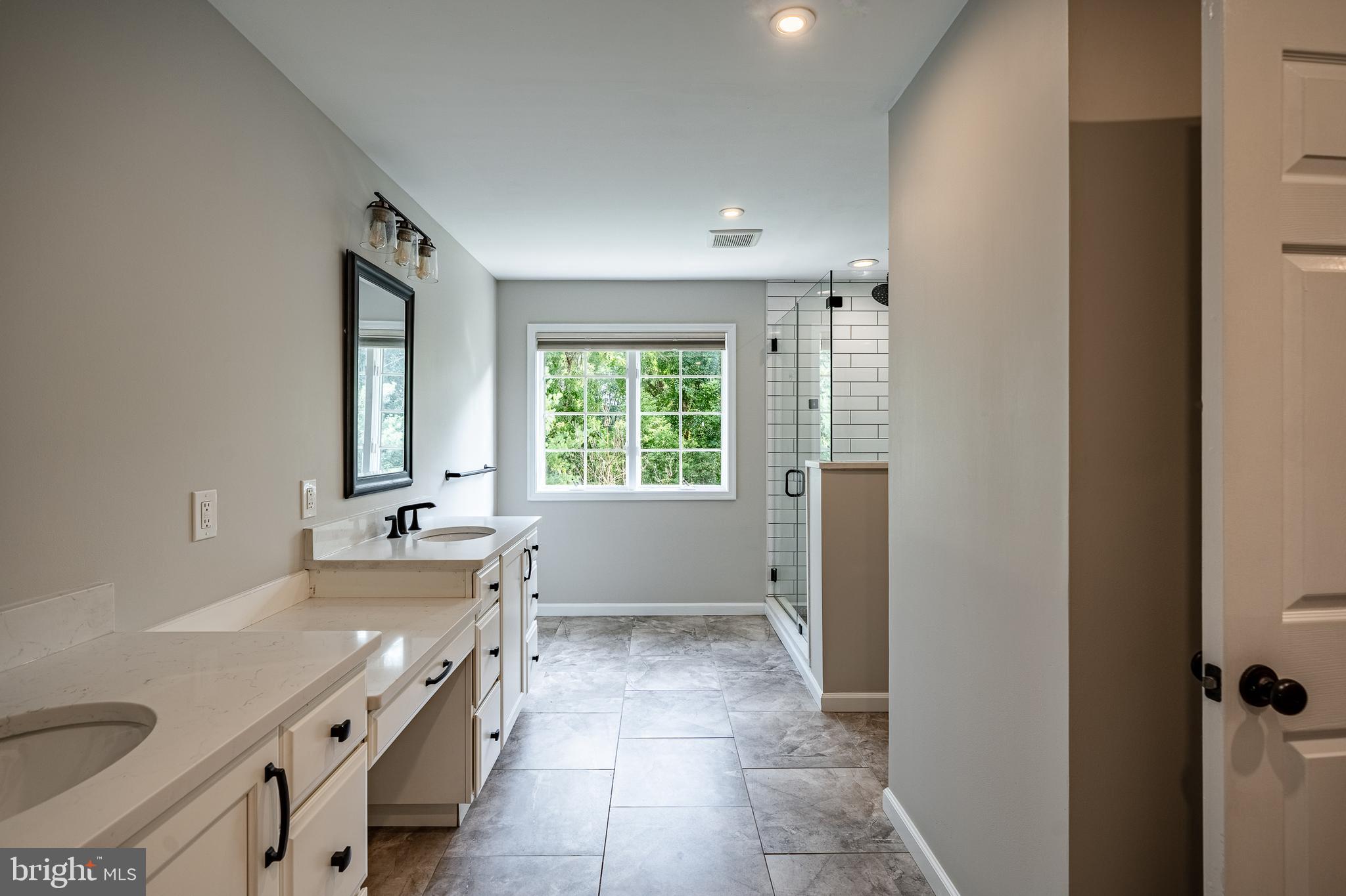 103 Inis Way, Unit 17 Malvern, PA 19355 - Photo 22 of 41 Gallery Image 22