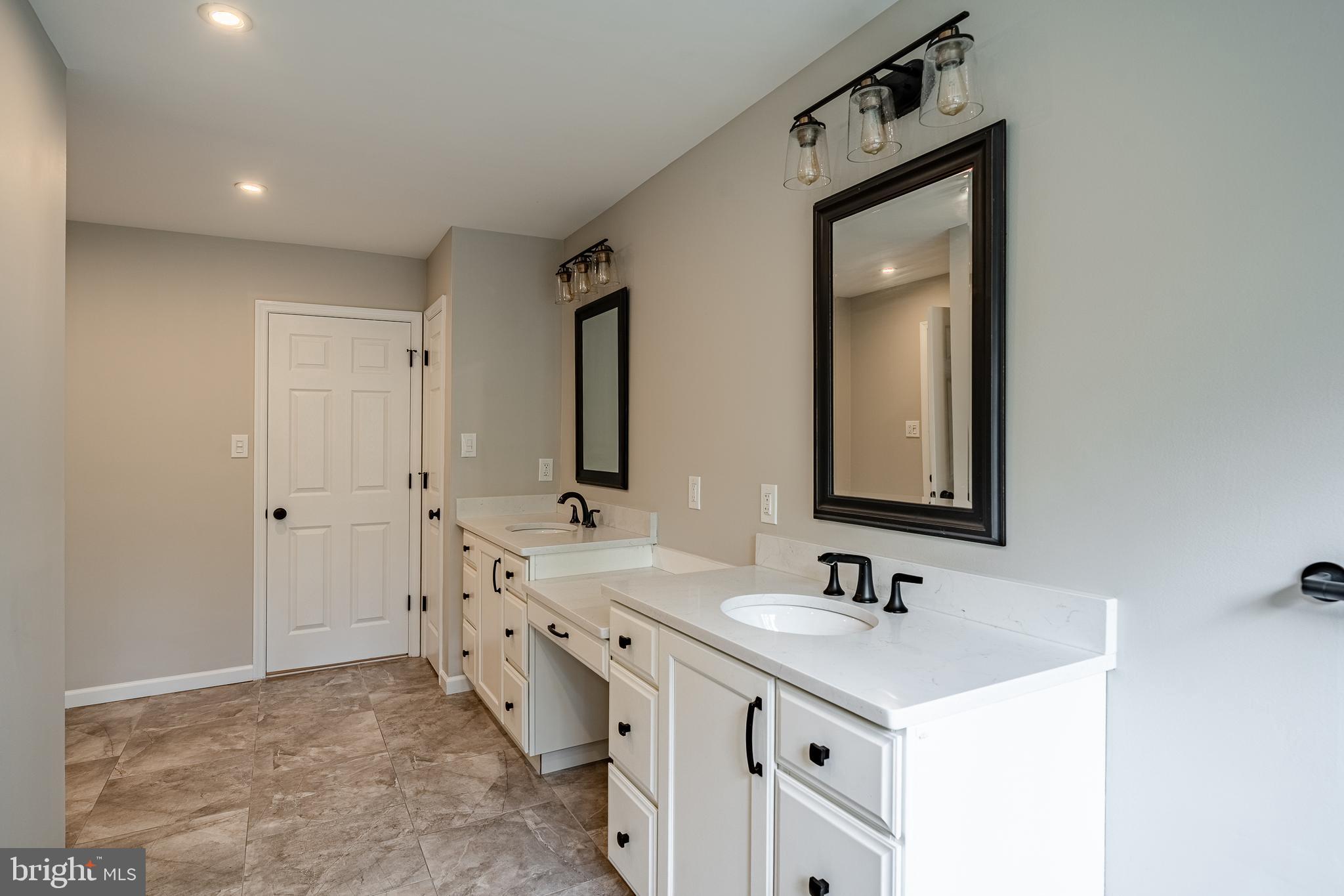 103 Inis Way, Unit 17 Malvern, PA 19355 - Photo 23 of 41 Gallery Image 23