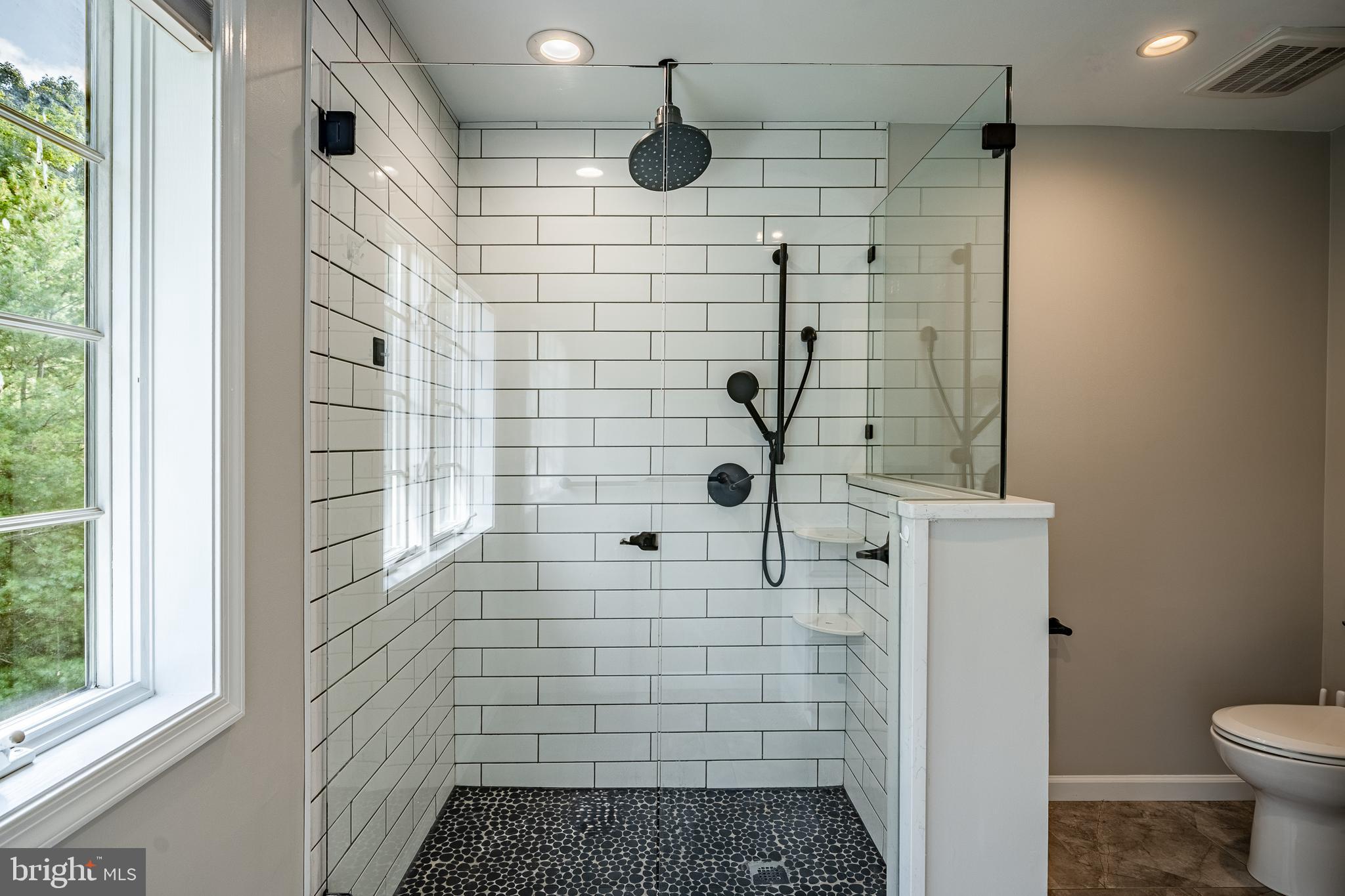 103 Inis Way, Unit 17 Malvern, PA 19355 - Photo 25 of 41 Primary bathroom walk in shower