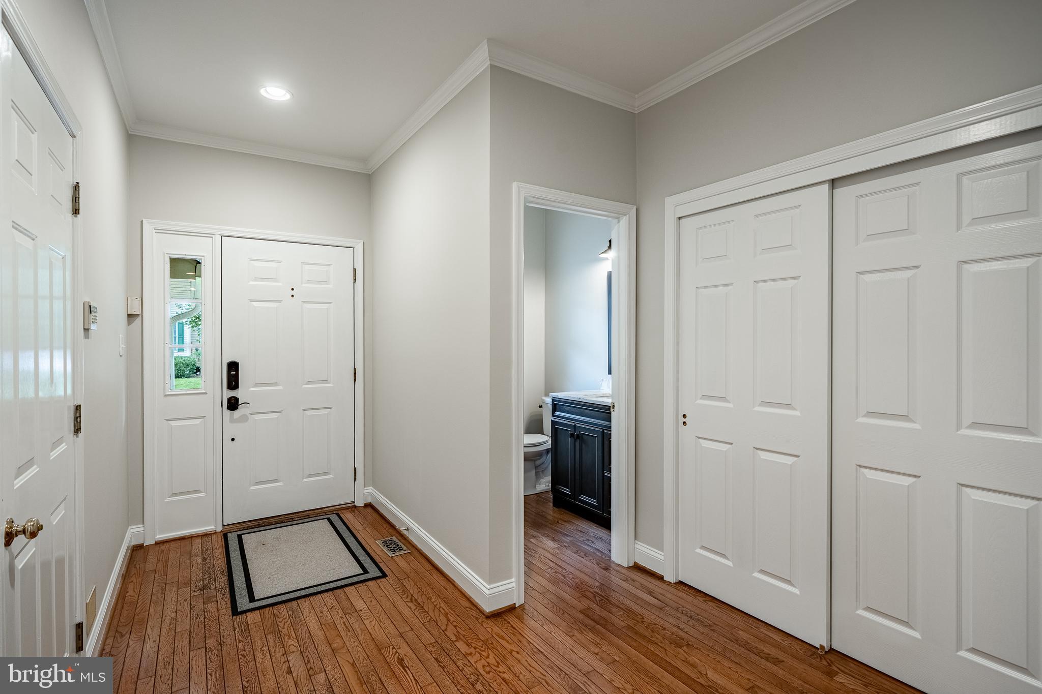 103 Inis Way, Unit 17 Malvern, PA 19355 - Photo 4 of 41 Foyer