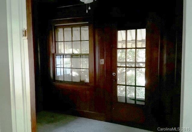 4102 South New Hope Road Gastonia, NC 28056 - Photo 5 of 10 a view of an empty room and window