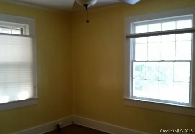 4102 South New Hope Road Gastonia, NC 28056 - Photo 8 of 10 a small space with a window