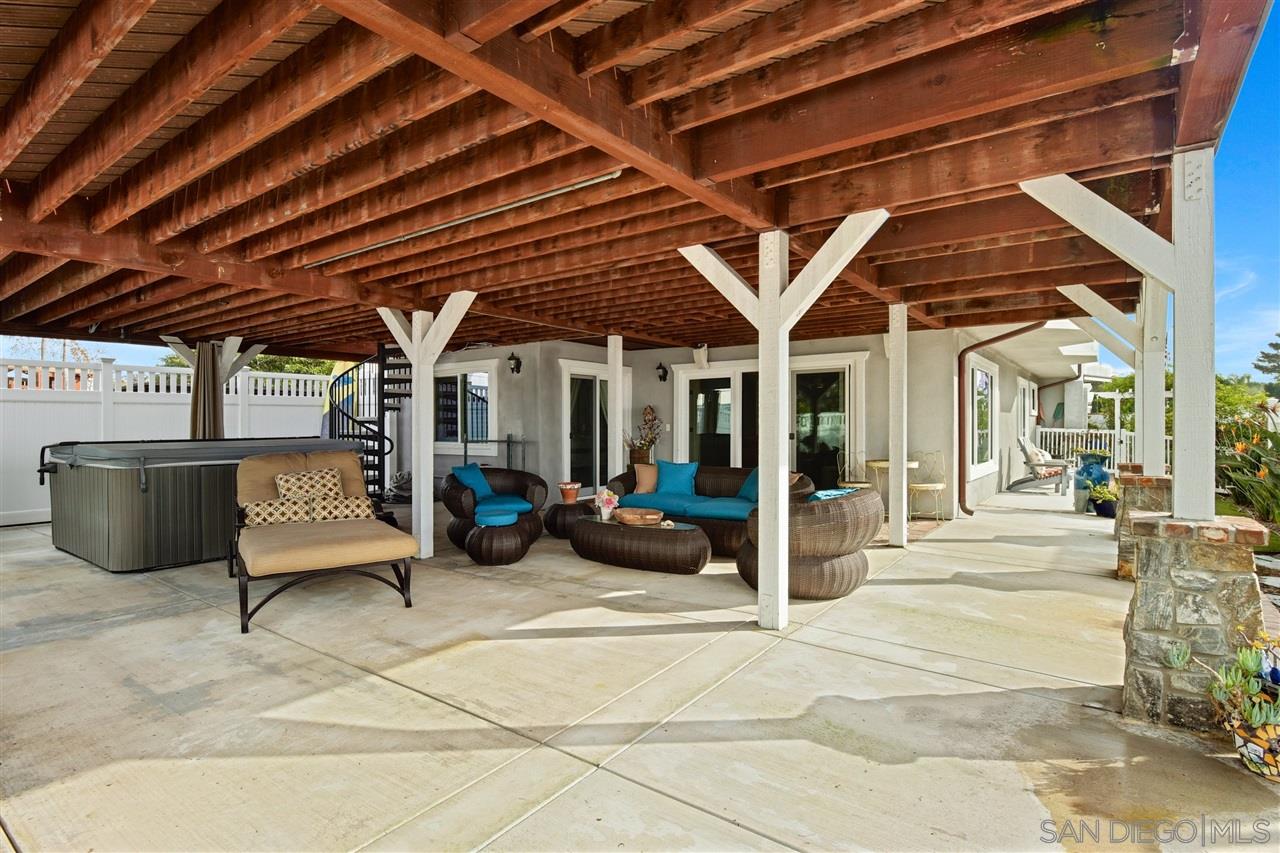 2260 Del Mar Heights Road Del Mar, CA 92014 - Photo 24 of 25 Gallery Image 24