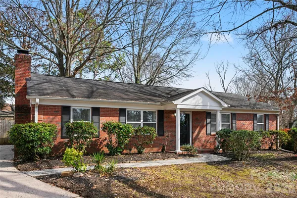 $399,900 | 8205 Meadowind Circle, Charlotte, NC 28226