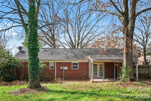 $399,900 | 8205 Meadowind Circle, Charlotte, NC 28226
