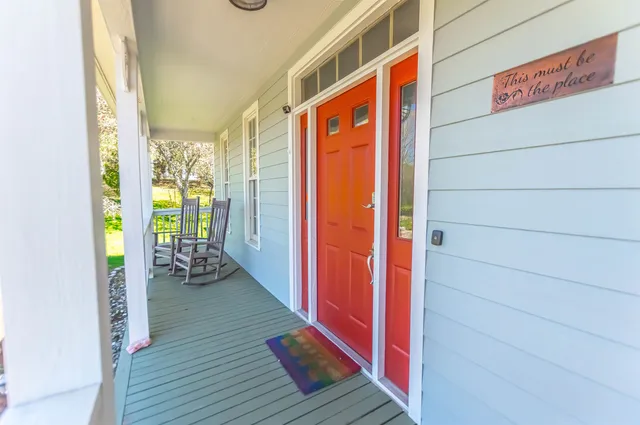 $950,000 | 199 Pine Hill Road, Hollis, NH 03049