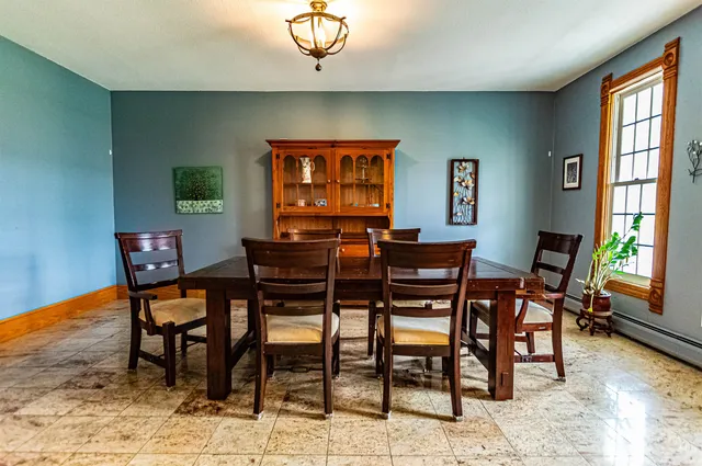 $950,000 | 199 Pine Hill Road, Hollis, NH 03049