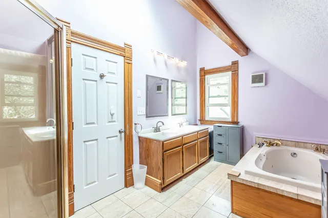 $950,000 | 199 Pine Hill Road, Hollis, NH 03049