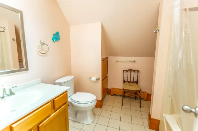 $950,000 | 199 Pine Hill Road, Hollis, NH 03049