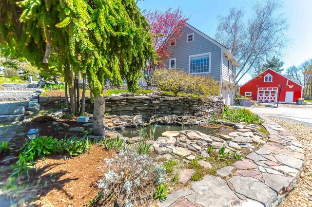 $950,000 | 199 Pine Hill Road, Hollis, NH 03049