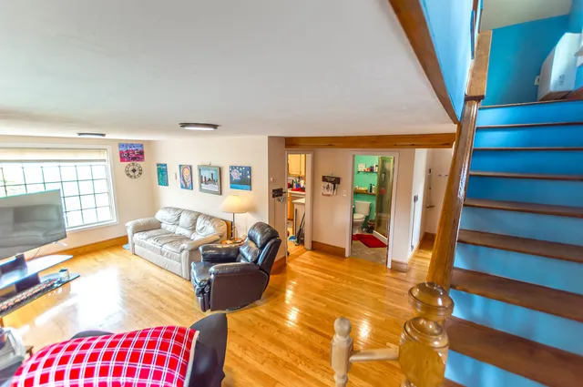 $950,000 | 199 Pine Hill Road, Hollis, NH 03049