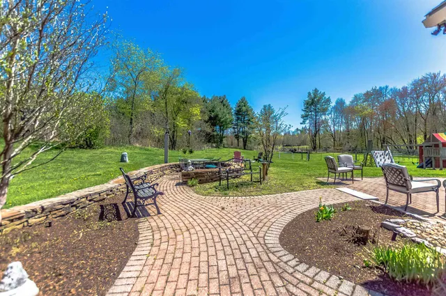 $950,000 | 199 Pine Hill Road, Hollis, NH 03049