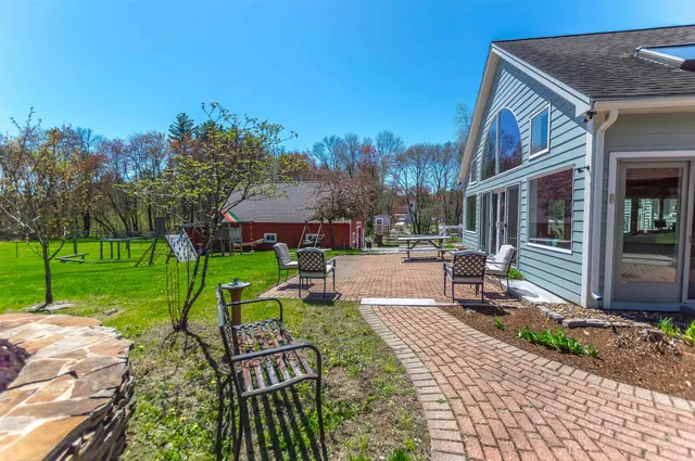 $950,000 | 199 Pine Hill Road, Hollis, NH 03049