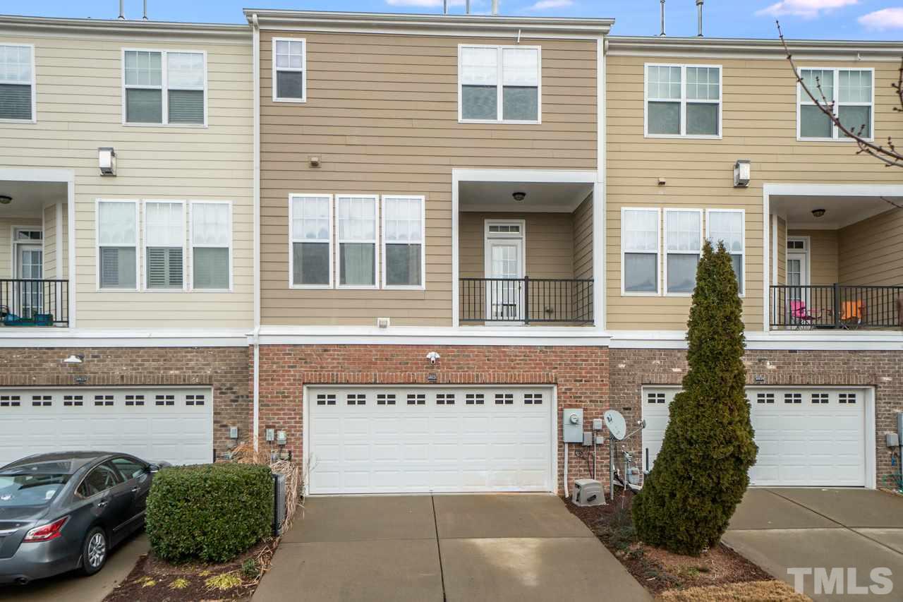 10121 Glen Autumn Road Raleigh, NC 27617 - Photo 3 of 28 Gallery Image 3