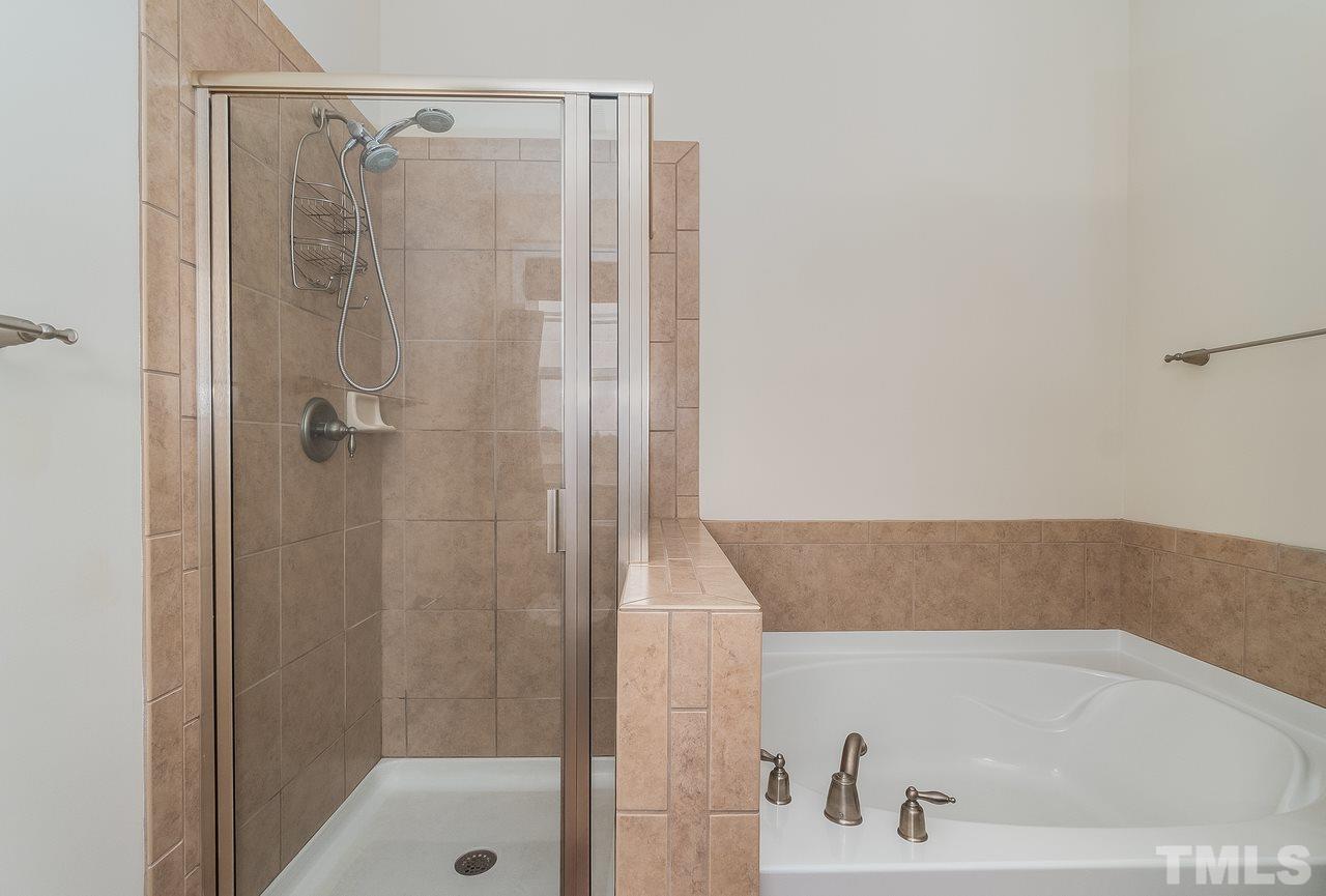 10121 Glen Autumn Road Raleigh, NC 27617 - Photo 21 of 28 Gallery Image 21
