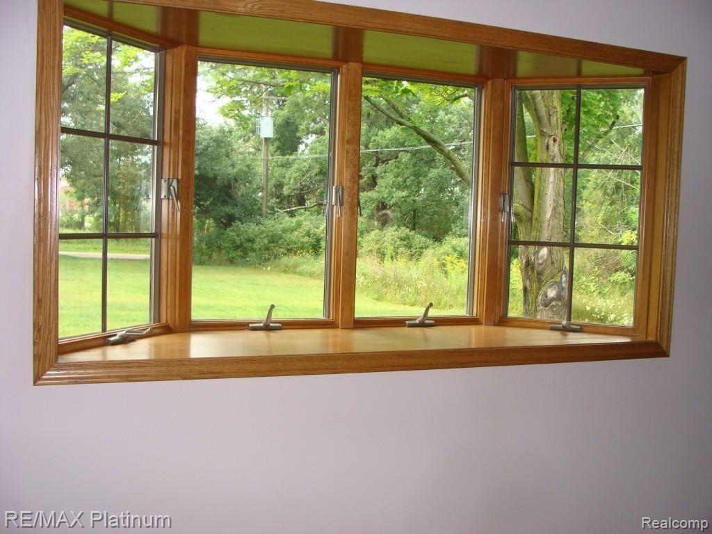 3975 Bigelow Road Howell, MI 48855 - Photo 18 of 26 Bedroom Window