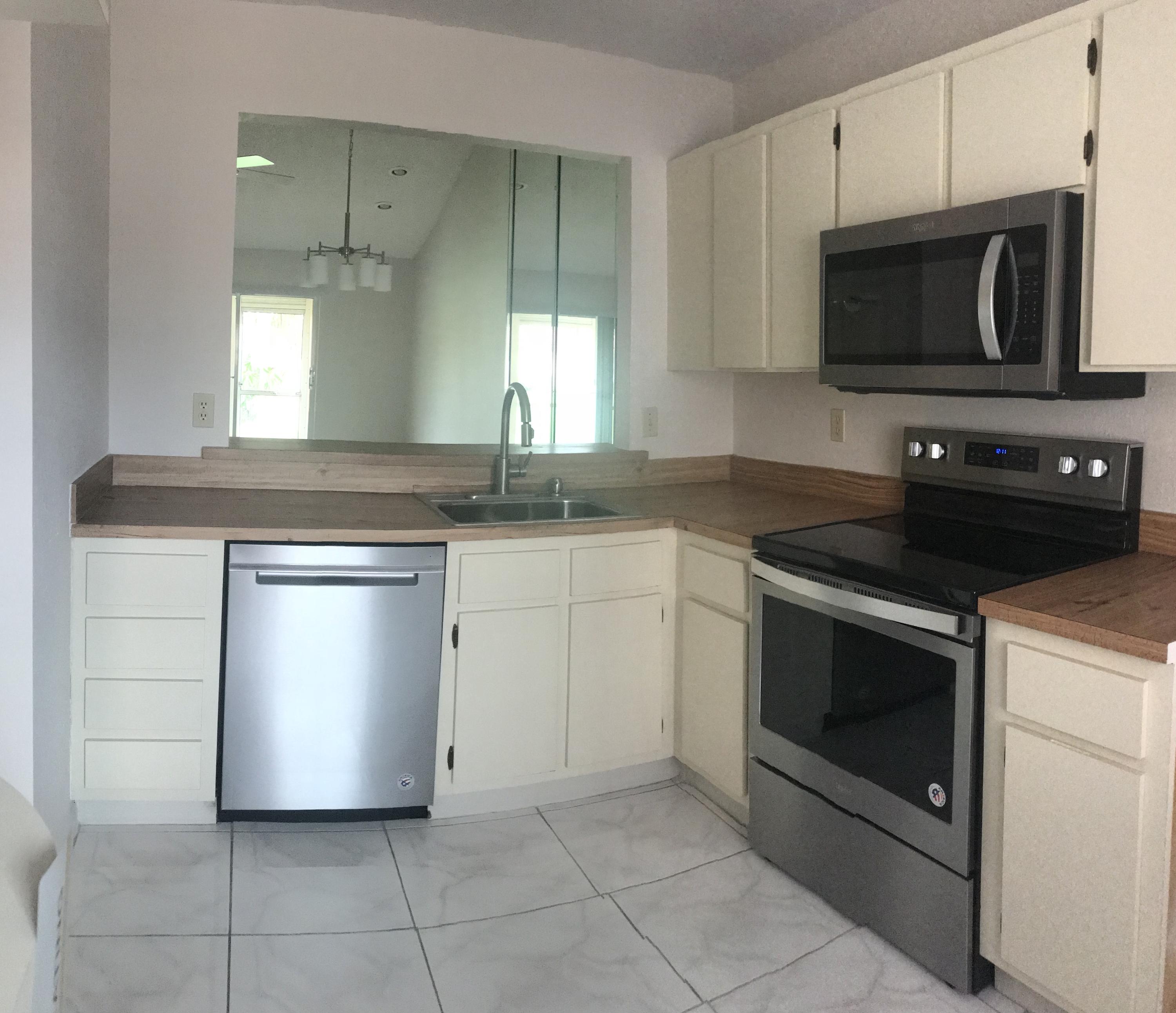 9859 Three Lakes Circle Boca Raton, FL 33428 - Photo 8 of 28 IMG_1111