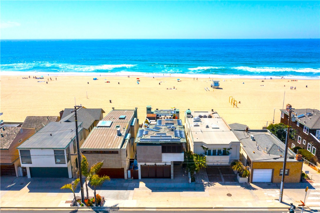 3124 The Strand Hermosa Beach, CA 90254 - Photo 28 of 28 a view of a city with an ocean view