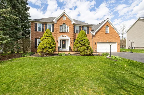 $649,900 | 14 Princeton Lane, Perinton, NY 14450