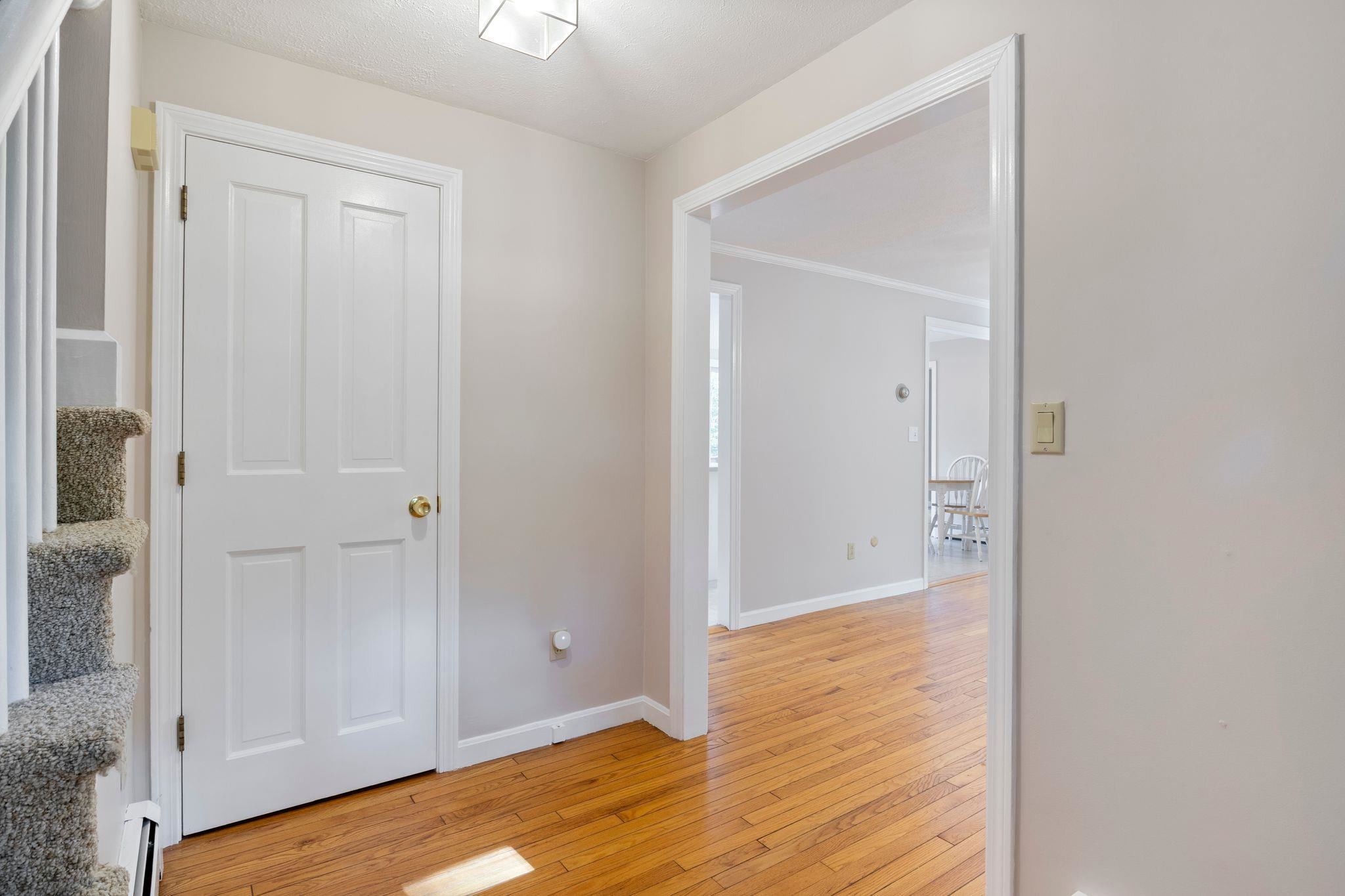 46 Woodridge Road Durham, NH 03824 - Photo 7 of 60