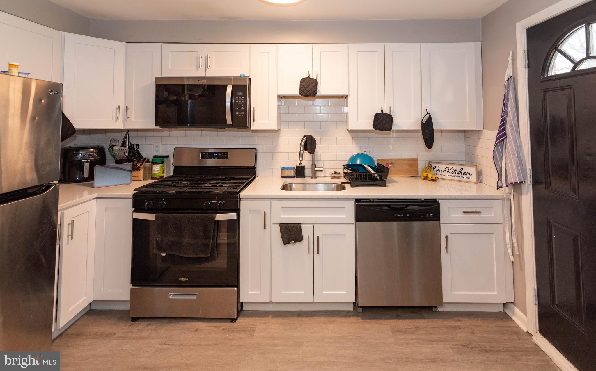 8206 North Boundary Road Baltimore, MD 21222 - Photo 5 of 26