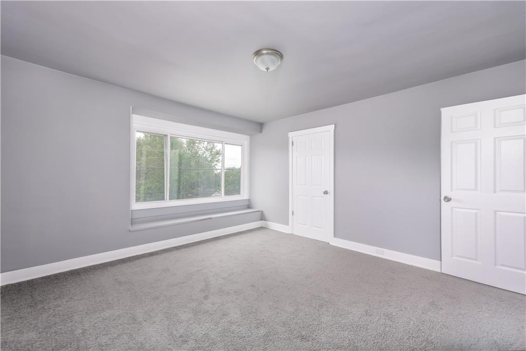 10013 Frankstown Road Pittsburgh, PA 15235 - Photo 18 of 25 Another view of the 13' x 13' Master Bedroom.