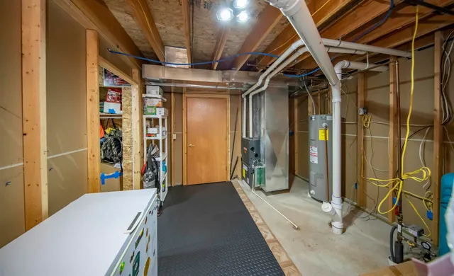 $515,000 | N22791 Carpenter Road, Niagara, WI 54151