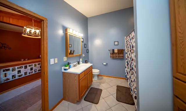 $515,000 | N22791 Carpenter Road, Niagara, WI 54151