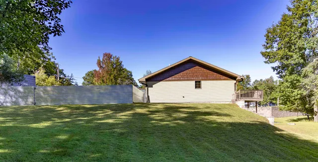 $515,000 | N22791 Carpenter Road, Niagara, WI 54151