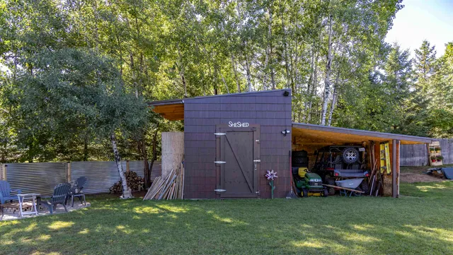 $515,000 | N22791 Carpenter Road, Niagara, WI 54151