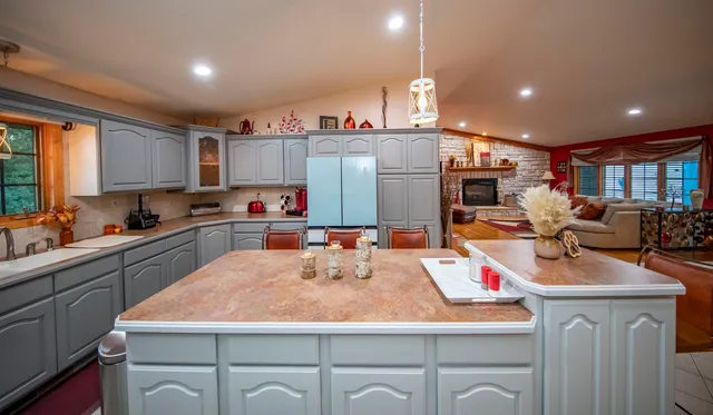 $515,000 | N22791 Carpenter Road, Niagara, WI 54151