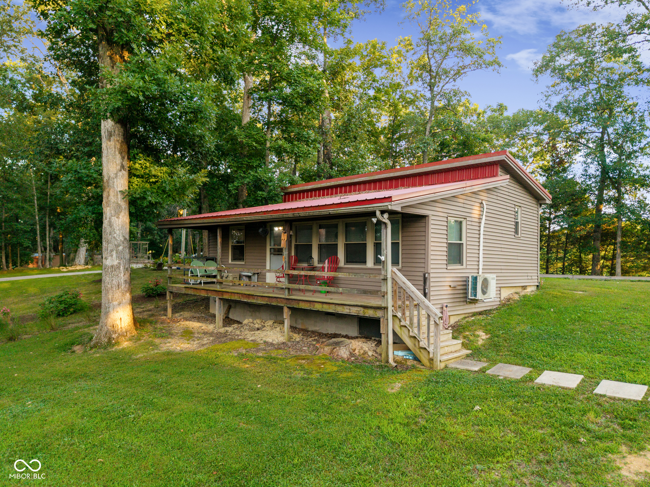 146 Lake Road West Seymour, IN 47274 - Photo 2 of 25
