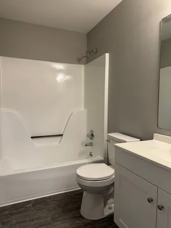 $975 | 1510 West Knollwood Circle, Unit 1, Clarksville, TN 37043