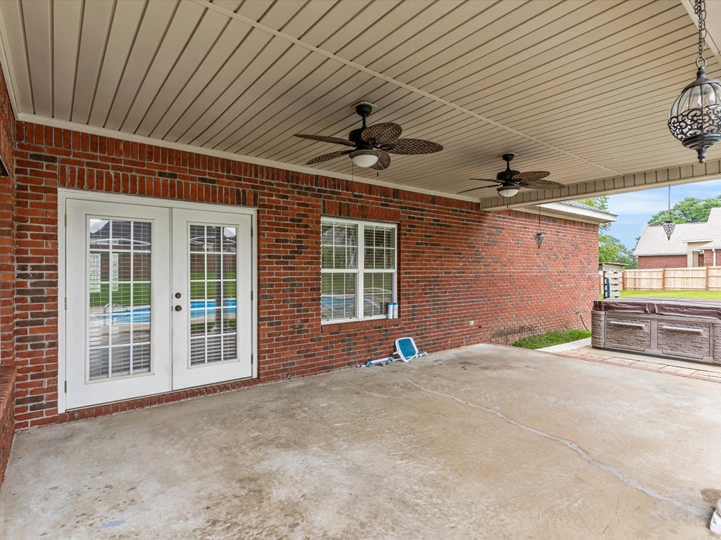 102 Commonwealth Court Enterprise, AL 36330 - Photo 39 of 46