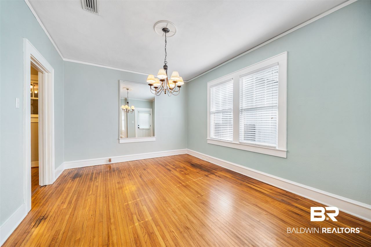 1658 Laurel Street Mobile, AL 36604 - Photo 6 of 28