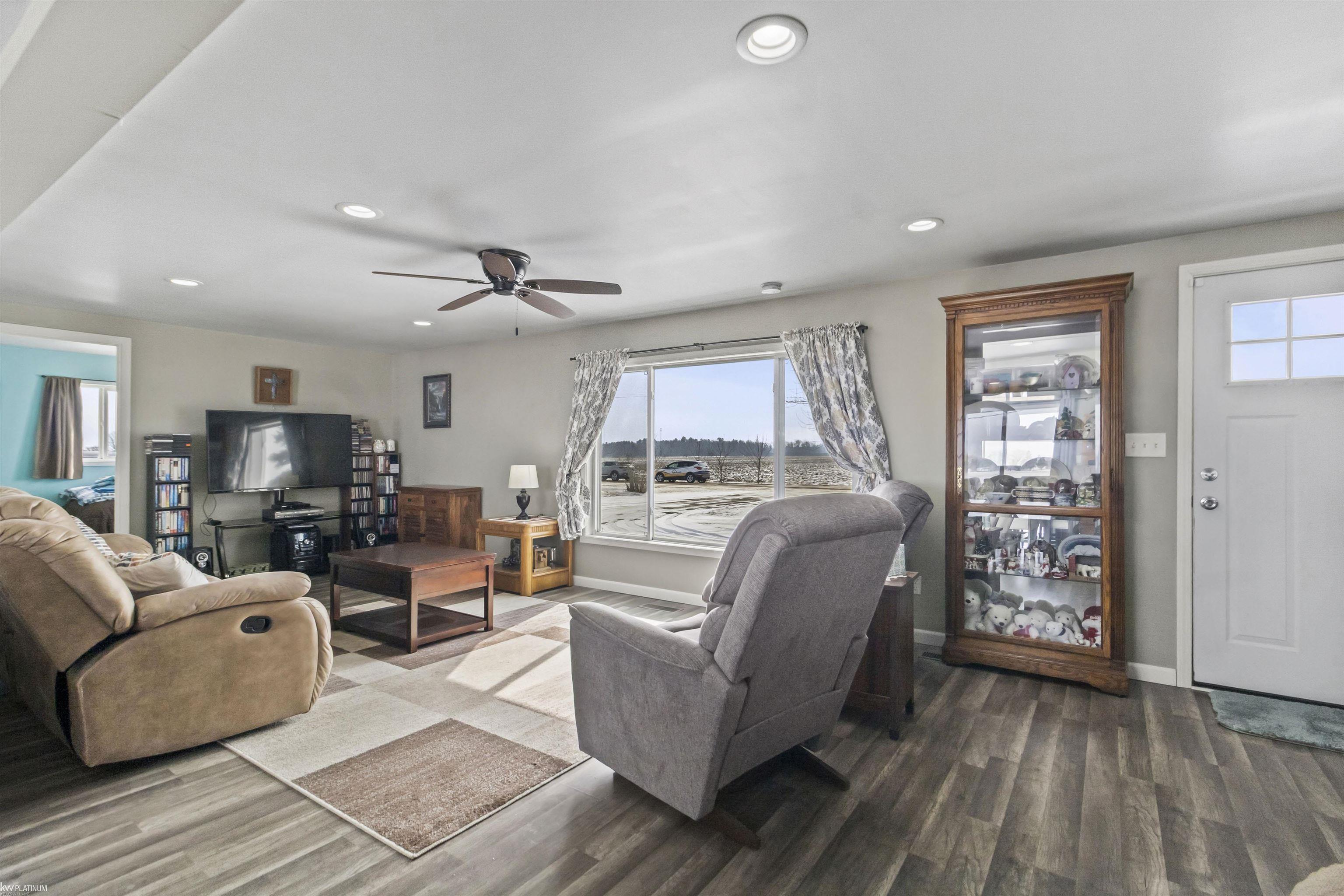 4521 Stone Road Deckerville, MI 48427 - Photo 6 of 22