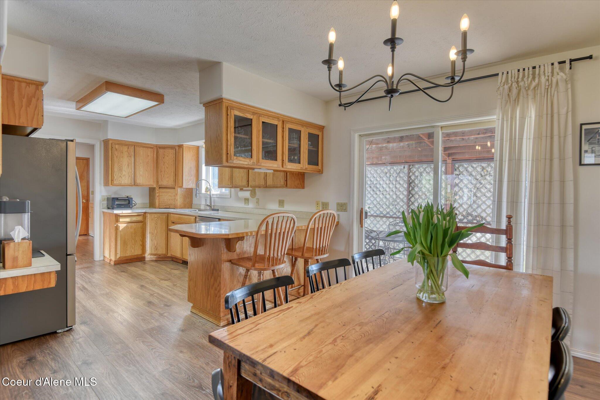 654 Maple Place Hayden, ID 83835 - Photo 13 of 36 10 Kitchen 2