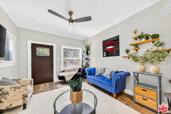 $3,200 | 5915 Lexington Avenue, Los Angeles, CA 90038