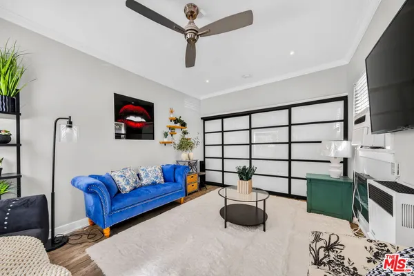 $3,200 | 5915 Lexington Avenue, Los Angeles, CA 90038