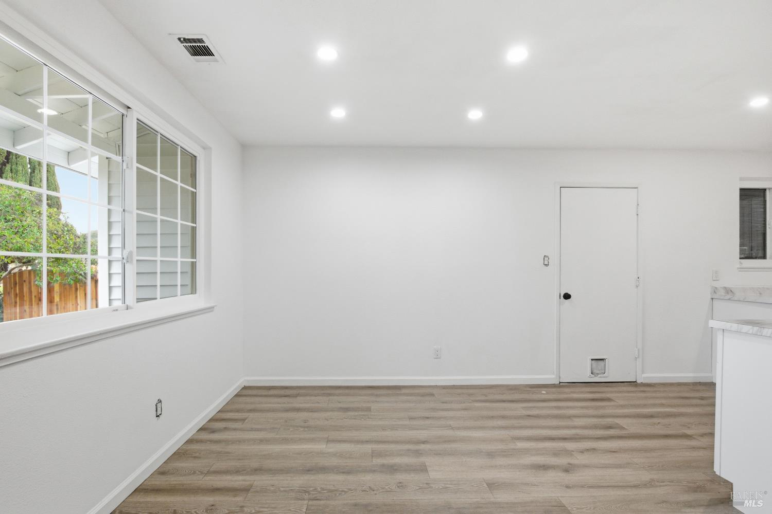 1443 Woolner Avenue Fairfield, CA 94533 - Photo 21 of 34