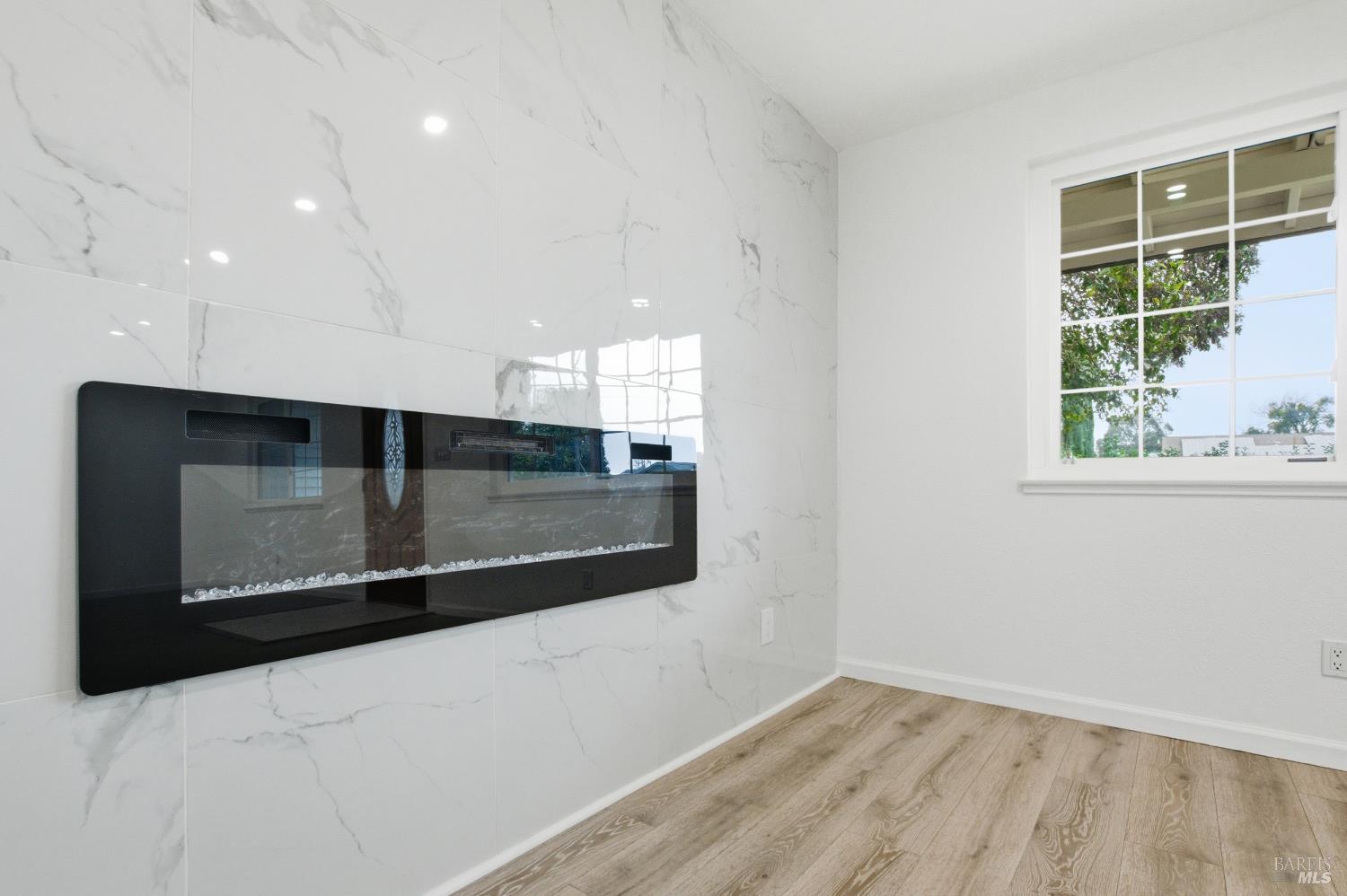 1443 Woolner Avenue Fairfield, CA 94533 - Photo 10 of 34