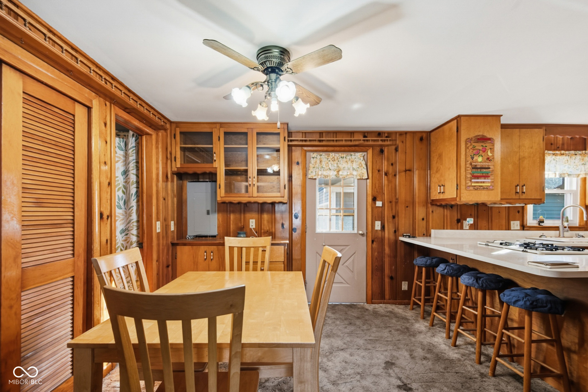 619 Falcon Drive Columbus, IN 47201 - Photo 17 of 34