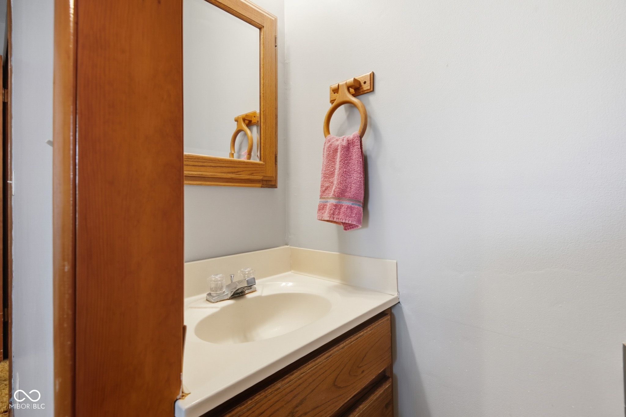 619 Falcon Drive Columbus, IN 47201 - Photo 23 of 34