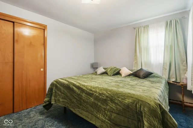 $209,900 | 619 Falcon Drive, Columbus, IN 47201