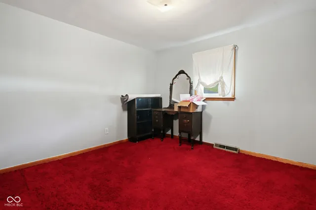 $209,900 | 619 Falcon Drive, Columbus, IN 47201