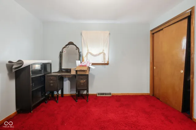 $209,900 | 619 Falcon Drive, Columbus, IN 47201