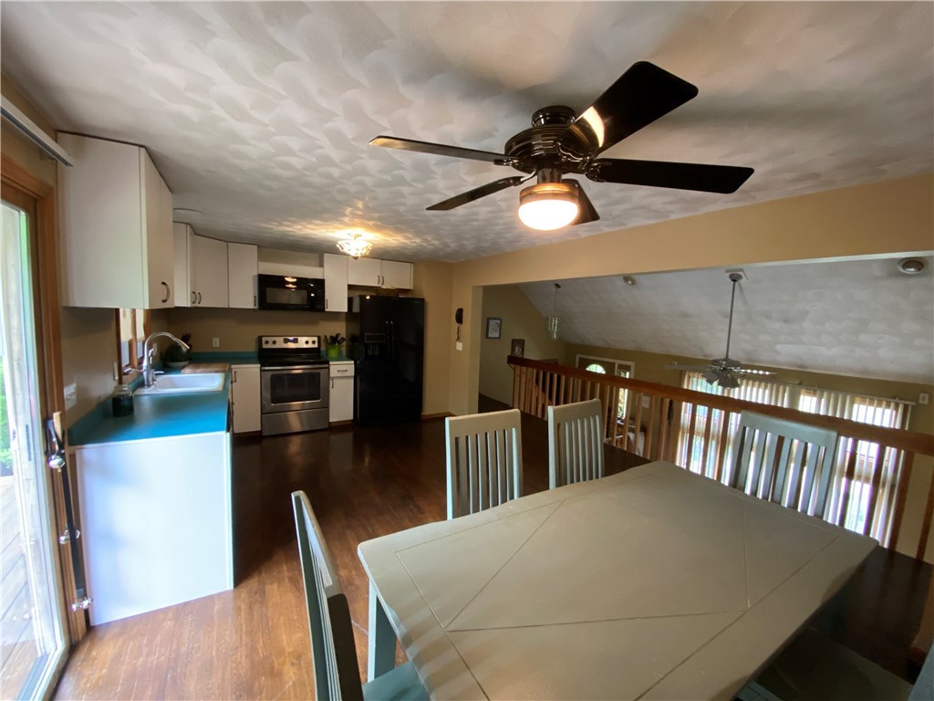 21 West Log Bridge Road Coventry, RI 02816 - Photo 11 of 24