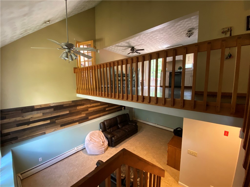 21 West Log Bridge Road Coventry, RI 02816 - Photo 5 of 24