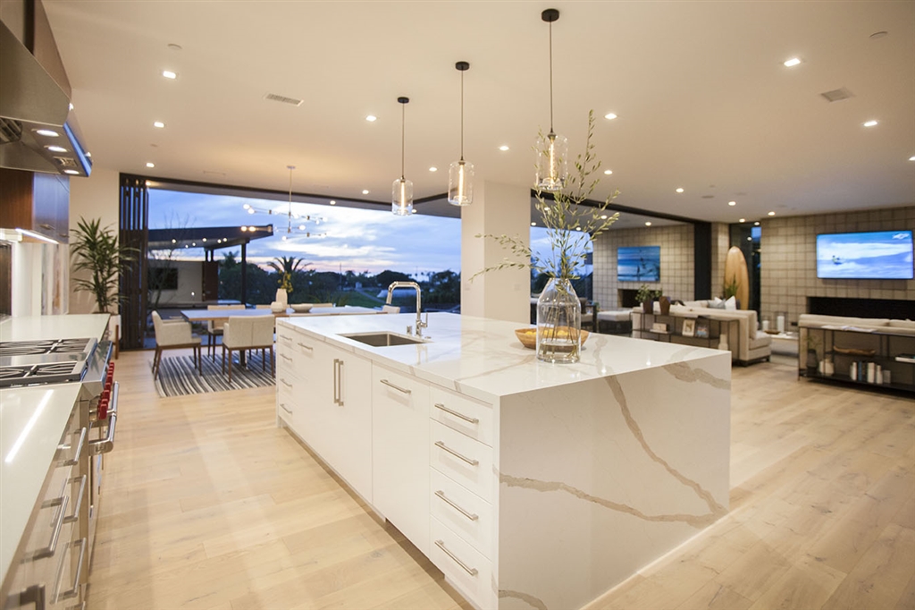 1332 Rubenstein Avenue Cardiff, CA 92007 - Photo 3 of 25