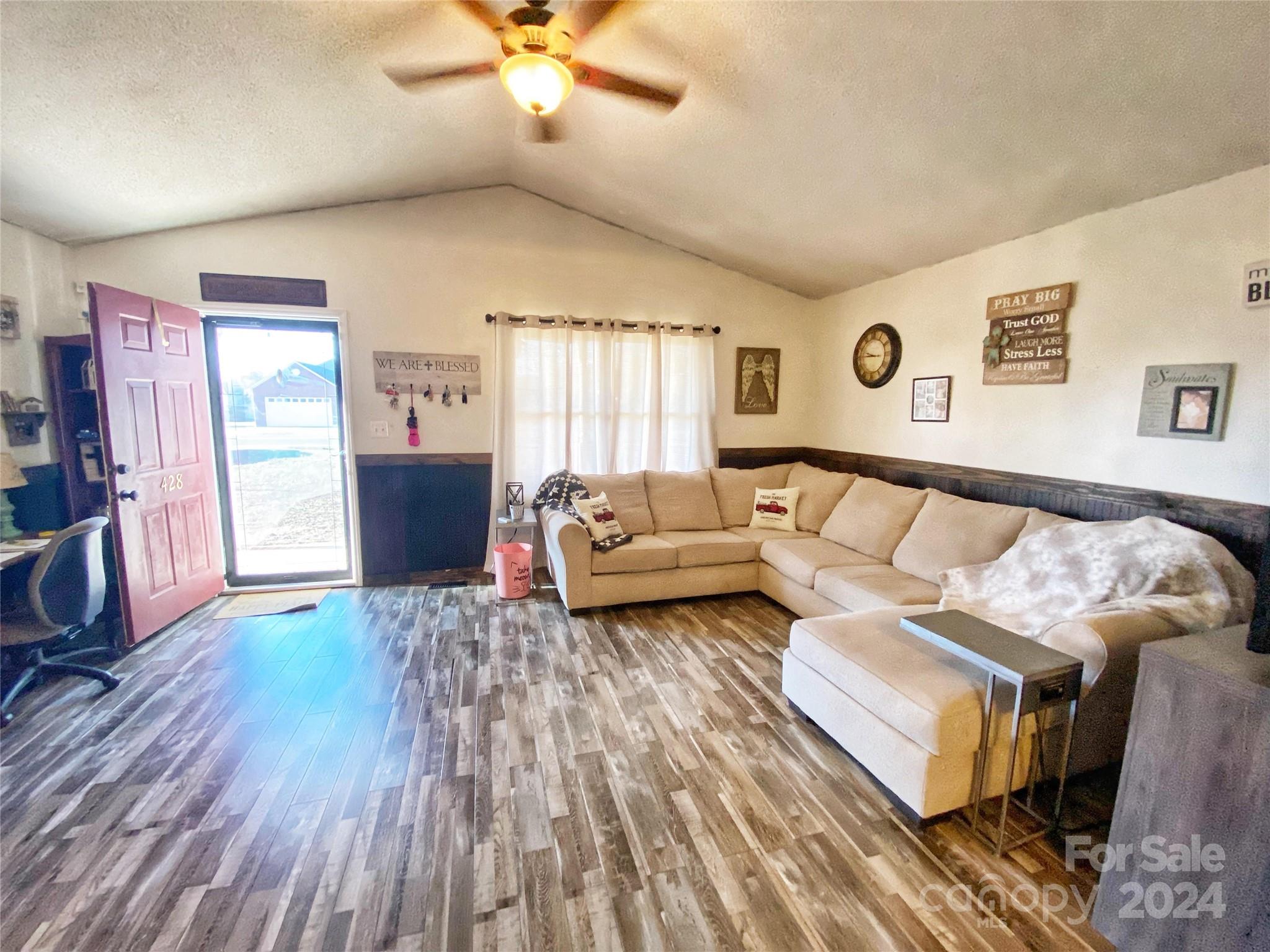 428 Goforth Road Kings Mountain, NC 28086 - Photo 4 of 37 Gallery Image 4